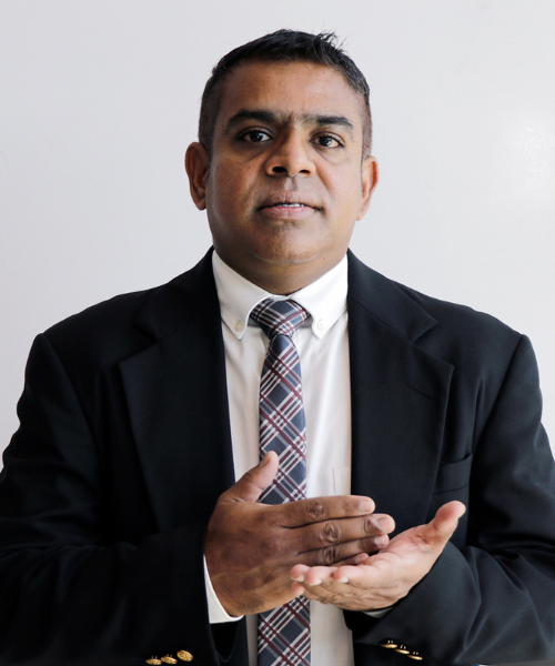 Prof. Vinesh Thiruchelvam